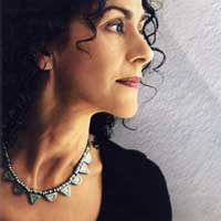 Ang&eacute;lique Ionatos